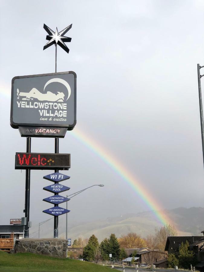 Yellowstone Village Inn&Suites Gardiner Esterno foto